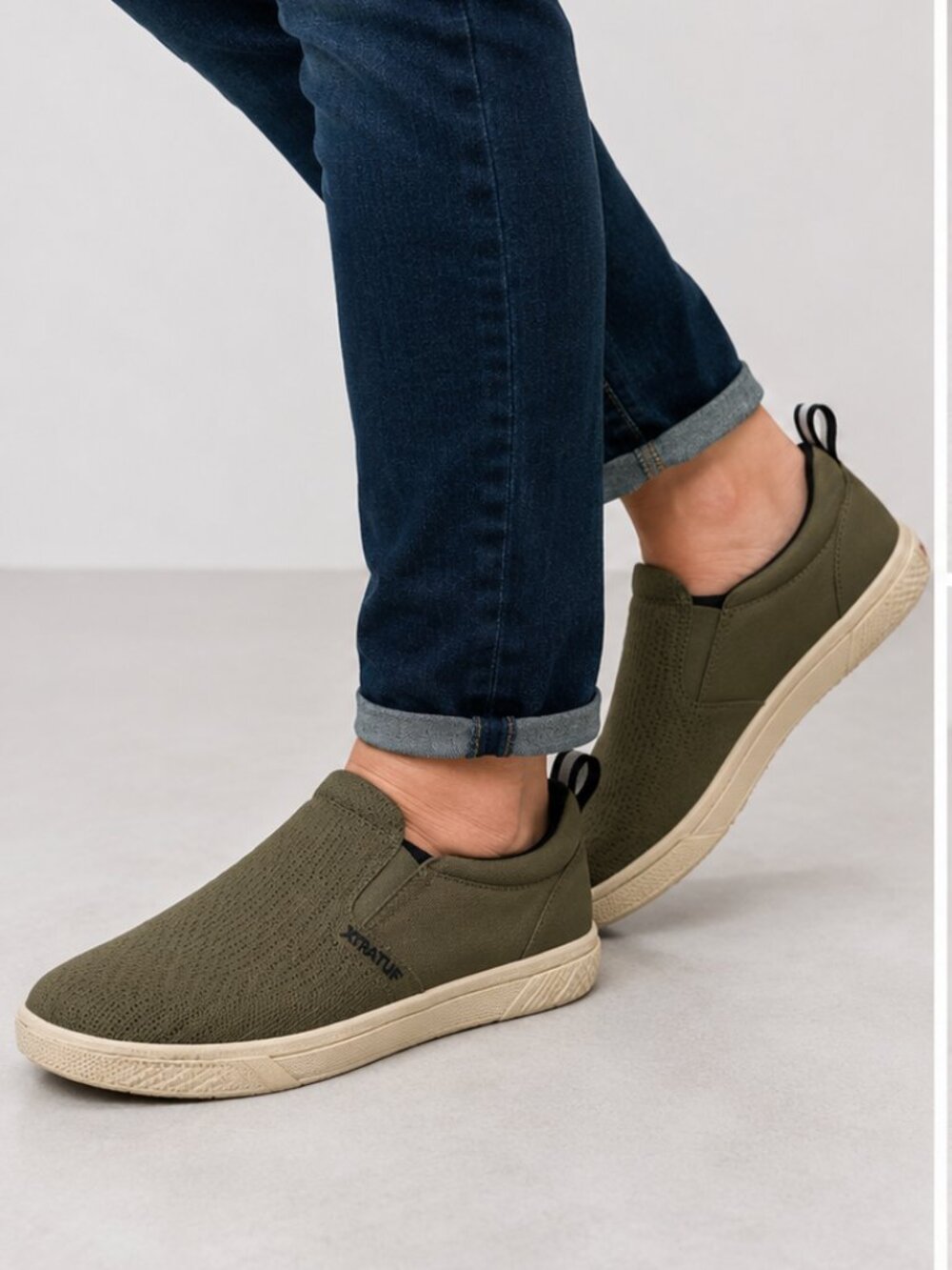 XTRATUF Men's Slip On Shoes Size 9 Olive Green Casual Comfort Sneakers EU 43